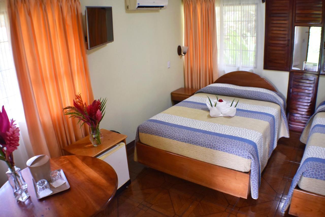 Hotel Arenal Country Inn La Fortuna المظهر الخارجي الصورة